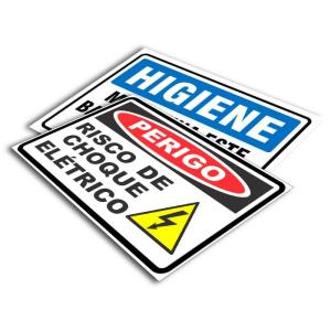 Placa de PS Adesivada Poliestileno  4x0   